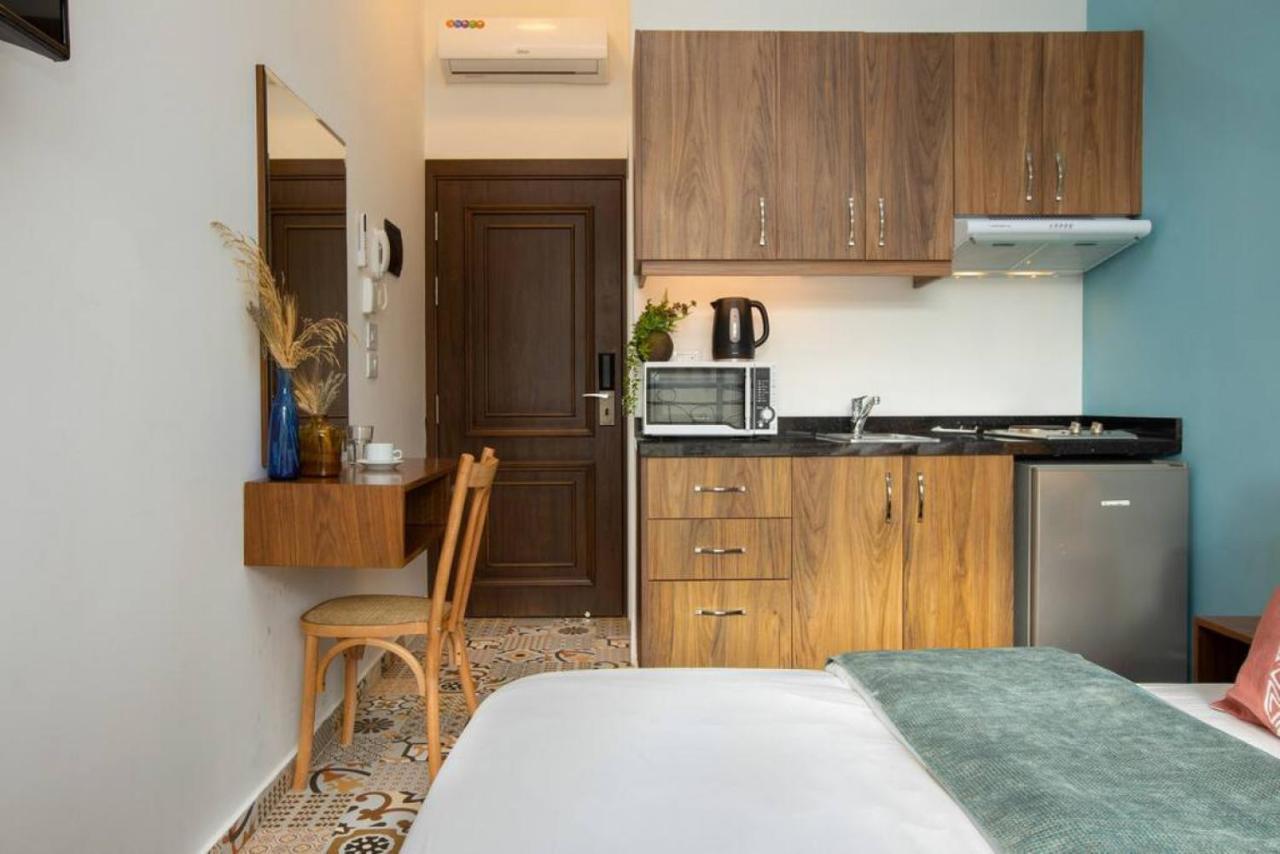 Em Aidas 401 In Mar Mikhael